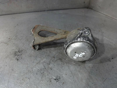 Porsche Boxster 1997-2004 (2001) 986 996 Driver/Right/OS Gearbox engine Mount - Image 1 of 4