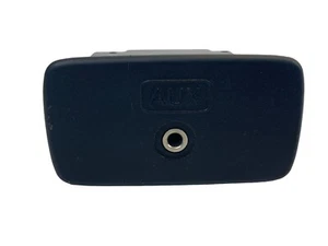 2003 03 Infiniti QX4 Base Audio Auxiliary Jack AUX Connector Input Socket OEM - Bild 1 von 8