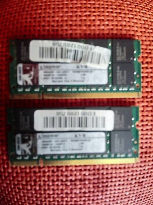 RAM DDR3 667 MHz  n. 2 Da 1 GB modelli KVR667D255/1 GB 1.8V Marca Kingston - Immagine 1 di 2