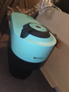 Macchina caffè Nespresso Vertuo POP Aqua Mint - Foto 1 di 6