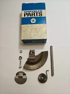 1965-1967 Plymouth Dodge Coronet Satellite 318 Heat Riser Repair Kit 2525443 NOS - Picture 1 of 4