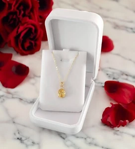 Collar y caja colgante de terciopelo blanco, caja de almacenamiento de joyas de cartón blanco - Imagen 1 de 3