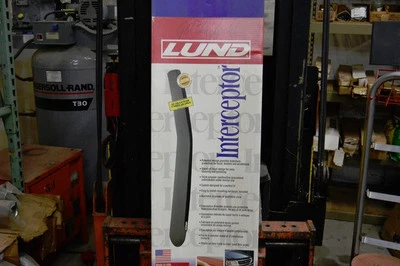 Deflector de insectos Lund 18435 se adapta a 02-06 Pontiac Montana Foto 1 de 4