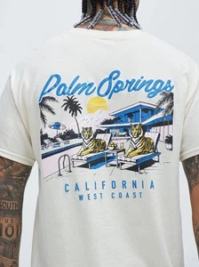 Palm Springs Vintage Inspired Graphic White T Shirt Adult Size Medium - Picture 1 of 5