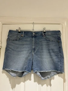 Pantalones cortos holgados estilo años 90 Denizen By Levi’s para dama, azul claro. Talla 18 - Imagen 1 de 8