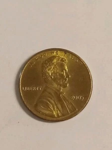 2005 Lincoln Penny WRONG PLANCHET 2.5G YELLOW TONE. $.01 COIN - Picture 1 of 6