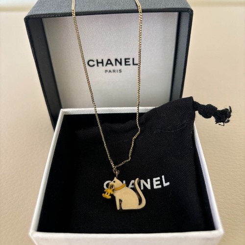 Collana gatto vintage CHANEL con scatola