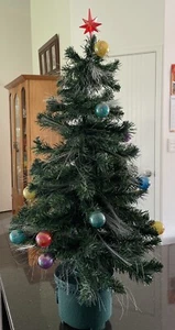 A Special Vintage Optic Fiber Christmas Tree With Lights In Base Merry Christmas - Picture 1 of 7