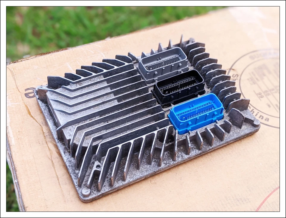 ✅ Chevrolet Equinox 2010 motor ECM computadora OEM Foto 1 de 3