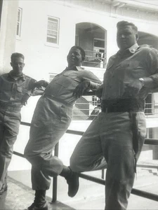 Vintage Photo 3 Military Men Leaning On Railing 3.5x3.5” Black And White - Picture 1 of 3