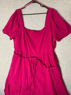 Vestido Draper James Midi Mangas Abullonadas Fucsia 3X Cinturón Cuello Cuadrado Fruncido Foto 1 de 4