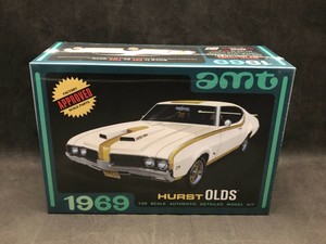 old plastic model car kits