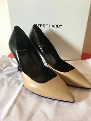 Pierre Hardy Two-Toned Heel Pump  Beige/Black  Size: 6/36 $700.00 - Image 1 of 4