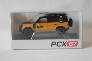 PCX87: 870620 Land Rover Defender 110 beige Sonderausführung Land Rover Trophy - Picture 1 of 5