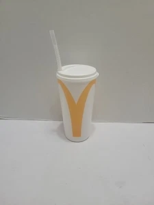Tazza Whirley McDonalds con cannuccia trasparente solo bevande fredde arco bianco buone condizioni - Foto 1 di 14
