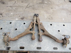 Honda Integra Type R DC2 B18C6 UKDM RHD front Lower Control Arm Wishbones LCAs - Picture 1 of 6