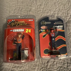 Lot of 2, Jeff Gordon Figure 1/24 scale !Sealed! Motorworks & Winner’s Circle - Picture 1 of 16