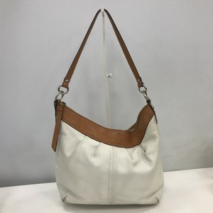 Coach Shoulder Bag White Tan Genuine Leather Zipped Closure Women's 041090