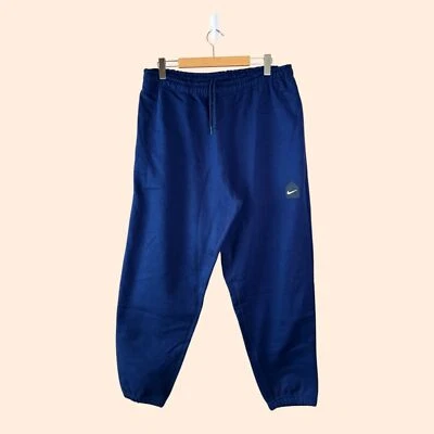 Pantalones deportivos Nike Dover Street Market polar Foto 1 de 4