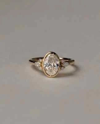 1.94 Ct Oval Cut IGI Certified Lab Grown Diamond Engagement Ring 14K Yellow Gold - Image 1 of 4