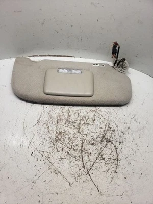 Parasol derecho pasajero con iluminación compatible 05-07 ENVOY 1085232 Foto 1 de 4