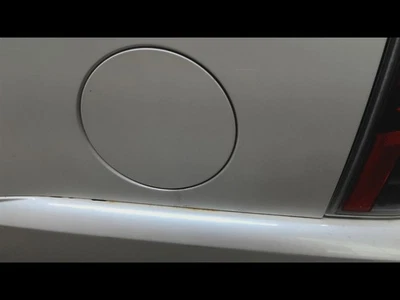 2009 吉姆西育空 XL 1500 燃油填充门 — 第 1/4 张图片