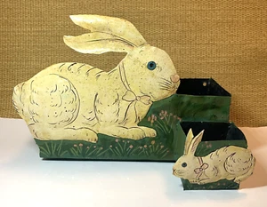 Vtg Handmade & Painted Tin Metal Bunny Rabbit Double Planter Wall Hanging Signed - Picture 1 of 19