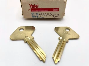 Rare Yale GC notched keyblanks. NS. Box of 49. 411FS-GC. Locksmith, Yale box. - Picture 1 of 3