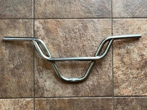 BARRE DYNO PRETZEL cromate anni 80 vecchia scuola BMX freestyle manubrio deviazione D-Tour - Foto 1 di 18