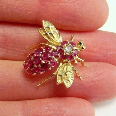 1.60Ct Round Cut Lab Created Ruby Vintage Bee Brooch Pin 14K Yellow Gold Plated - Image 1 of 4