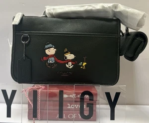 ๐ผ๐ฆ Coach CE710 ๐ผ๐ฆ Peanuts Snoopy Convertible Crossbody Bag Green ๐ผ GB46o2 - Picture 1 of 14