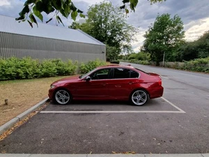BMW 325i E90 Manual - Picture 1 of 18