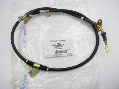 Cable de freno de estacionamiento trasero izquierdo OEM E92Z-2A635-C para Ford Probe 1989-1992 Foto 1 de 3