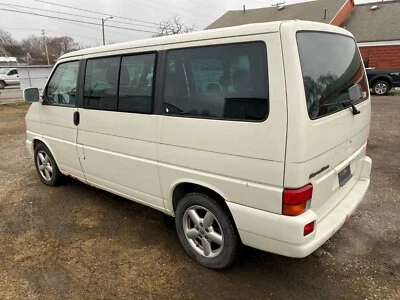 Cuarto de cristal trasero pasajero con opción de aire acondicionado OEM 00 01 02 03 Volkswagen Eurovan Foto 1 de 4