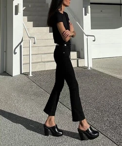 $225 NWT Frame dark wash denim Le Crop mini boot 27 - Picture 1 of 5