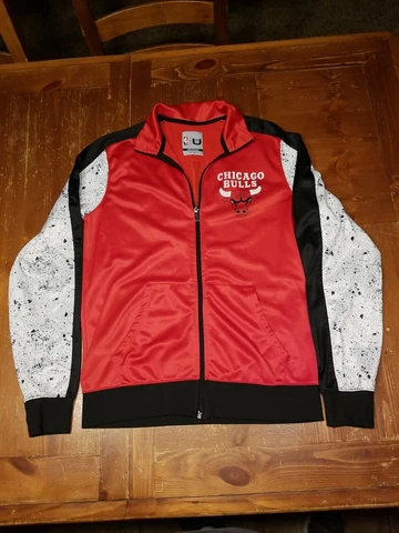 Vintage Chicago Bulls Full Zip Jacket Men's Medium - Pocket Spellout Red Black Cover