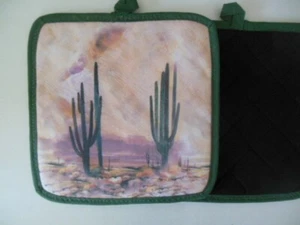 1 NEW  Potholder - Desert Scene, CACTUS Plants"   7.75"x 8" - Picture 1 of 1