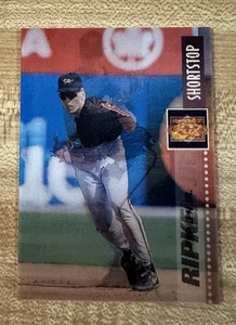 1995 Pinnacle Baseball Cal Ripken Jr Card 122 Baltimore Orioles - Picture 1 of 3