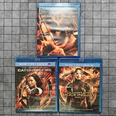 Hunger Games - Catching Fire - Mockingjay Pt. 1 - (Blu-ray DVD Set) - EXCELLENT - Image 1 of 4