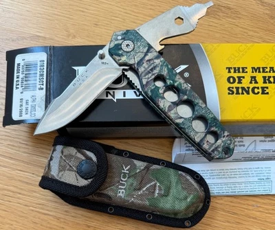 BUCK 183 CAMO CROSSLOCK KNIFE NEVER USED IN BOX N29 - Image 1 of 3