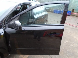 Vauxhall (Opel) Astra H SRI 5DR Bj 08 NEARSIDE FRONTSCHEIBENMOTOR & REG 04-10 AUSSCHLACHTEN AUTO - Bild 1 von 3