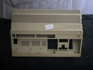 Commodore Amiga 500 case Has Some Yellowing no Covers See Listing Details 1009 - Picture 1 of 6