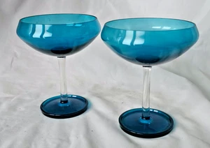 A pair of Nanny Still Riihimaen Harleklini cocktail glasses,  1950's - Picture 1 of 7