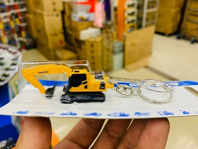 Universal Hobbies UH5523 Komatsu PC210 Excavator Diecast Keyring Keychain - Image 1 of 4