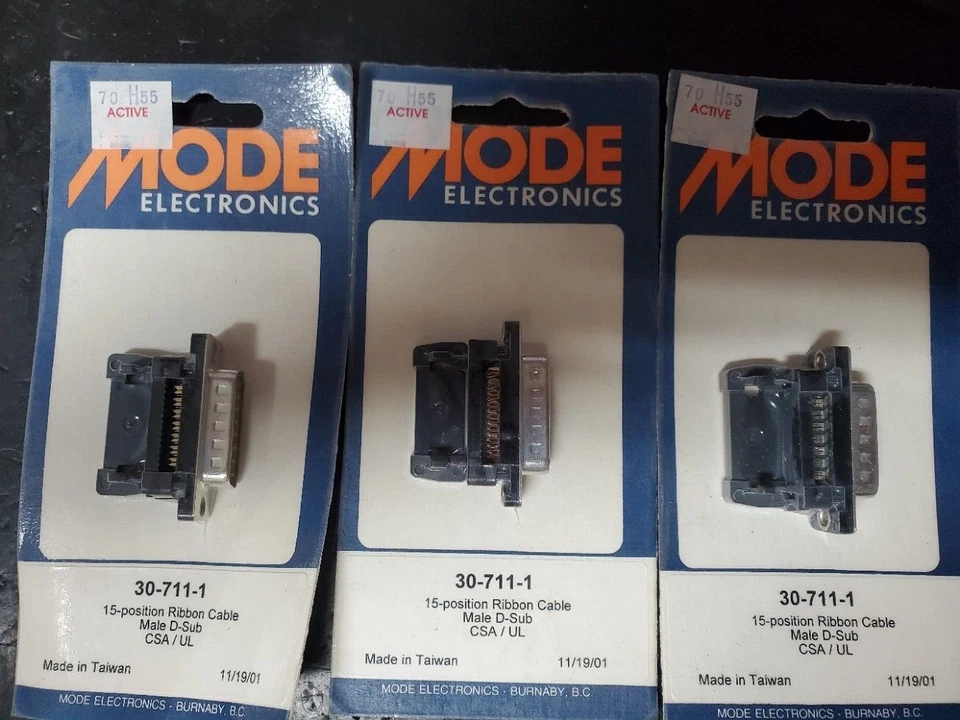 3 pcs Mode Electronics 30-711-1 -  15 position ribbon cable male D-Sub New in pk - Image 1 of 1