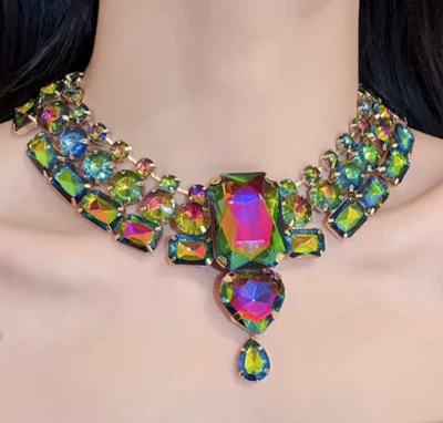 * Удивительный квадратный AB драгоценности RAINBOW со стразами Betsey Johnson ожерелье только - Изображение 1 из 4