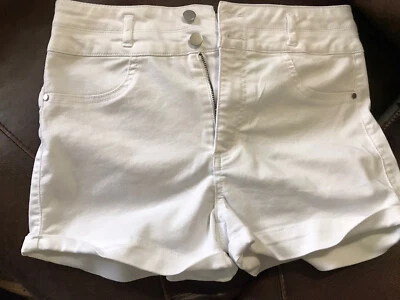 Love Fire Juniors White Cuffed High Waist Shorts Size 11 Stretch Dual Button  - Image 1 of 4