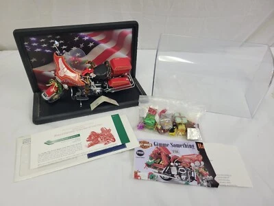 1999 Franklin Mint Harley Davidson Christmas Electra Glide LE  #6057/9900 - Image 1 of 4