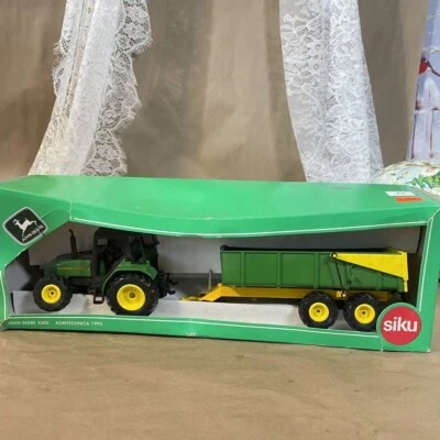 Siku Agritechnica 1995 JOHN DEERE 3300 MINT IN BOX 13" - Image 1 of 4