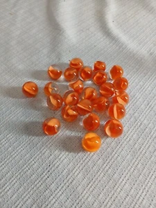 Lot of 24 Red Vintage Playing Marbles Cats Eyes White - Mostly 4 Veins - Picture 1 of 4